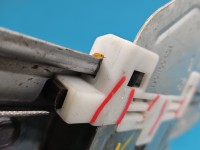 Podnośnik przód prawy SZYBY WINDA Peugeot 2008 I Peugeot, 6pin .Popękany plastik mocowania szyny 0130824160, 9815999280 5d HB