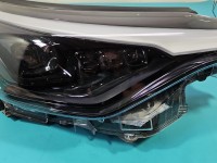 Reflektor prawy lampa przód Toyota C-HR I 16-23 EUROPA 81130-YP282-00