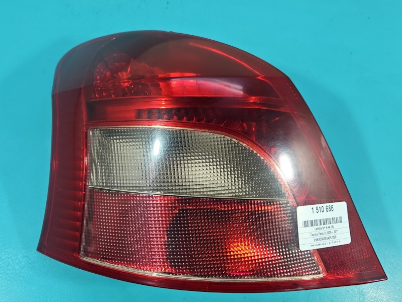 Lampa tył lewa TOYOTA, 05-08 Toyota Yaris II HB EUROPA