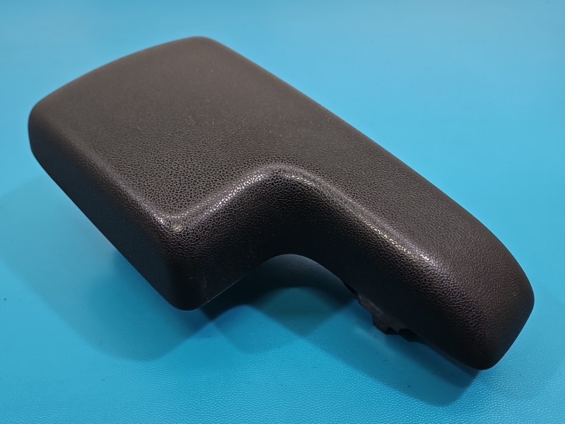 Podłokietnik TUNEL Mercedes W245 A1696801939 EUROPA