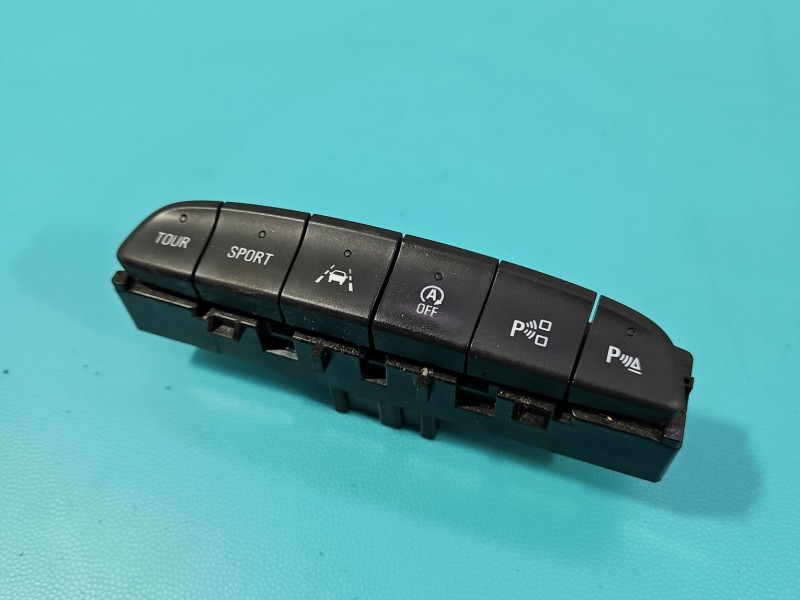 Przełącznik SPORT / PDC Opel Insignia B 39111155