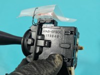 Przełącznik kierunkowskazów świateł Toyota Corolla E12 1736481