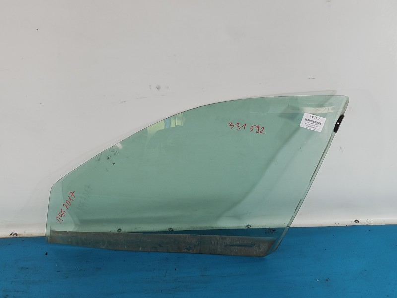 Szyba drzwi przód lewa KIEROWCY Renault Megane I HB