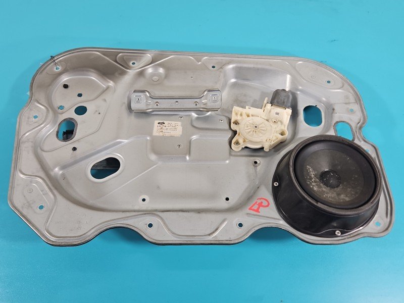 Podnośnik przód lewy Ford Focus Mk2 7M51A203A29BA, 4M51A219A65CN, 7M51-A203A29BA 5d HB