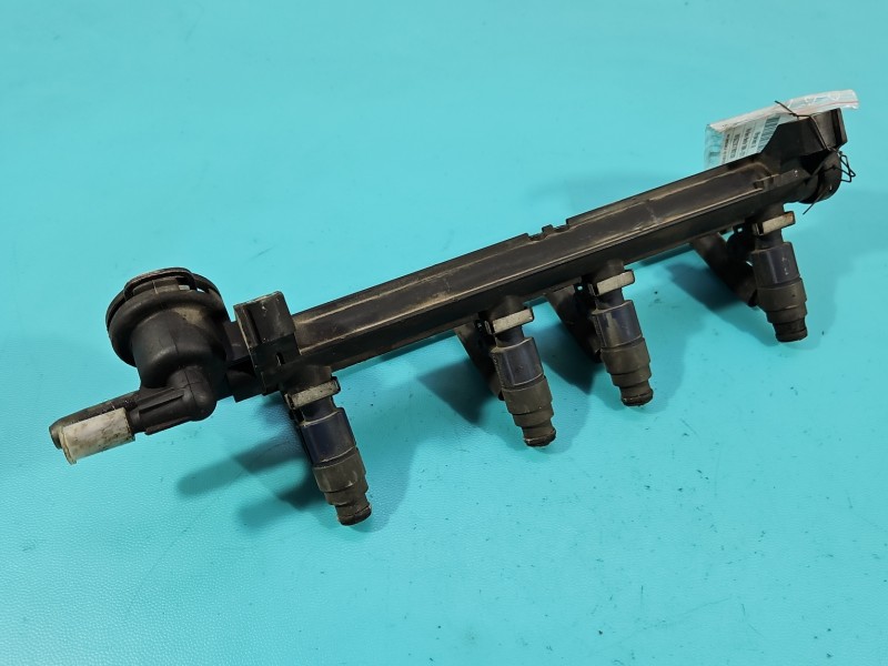 Wtryskiwacz Vw New Beetle 98- 0280155791, 06A906031C 2.0 8V wiel