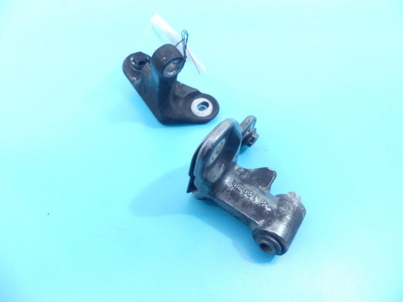 Zawias drzwi przód prawy INFINITI QX30 H15 16-19 A046572, HW246B1