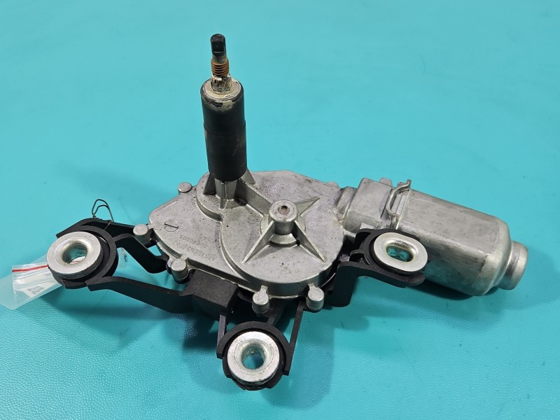 Silniczek Silnik wycieraczki tył Skoda Yeti HB 4pin 5J7955711B