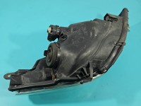 Reflektor lewy lampa przód Toyota Yaris III EUROPA