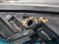 Reflektor prawy lampa przód Opel Astra IV J EUROPA