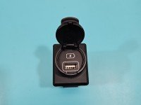Gniazdo USB Kia Sorento 98125-C5000