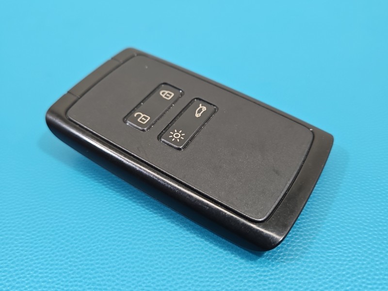 PILOT KLUCZYK Renault Kadjar