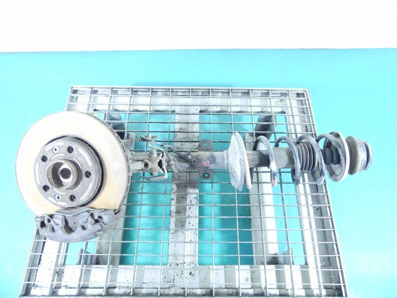 Amortyzator przód prawy przedni Dacia Duster I 10-18