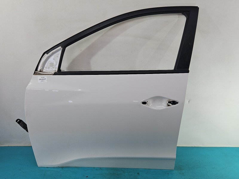 DRZWI PRZÓD LEWE KIEROWCY Hyundai Ix35 09-13 5d biały TCW