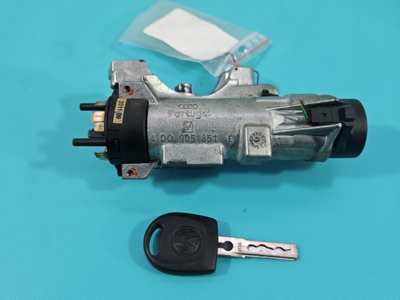 Stacyjka KLUCZYK WKŁADKA Vw Passat B5 4D0905851E