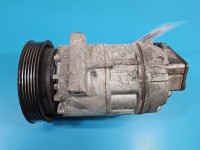 Sprężarka klimatyzacji kompresor Renault Clio IV 12-20 1.5 dci 926002352R
