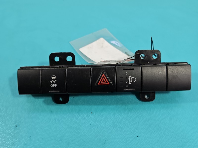 Przełącznik Producent części: Dodge, awaryjnych, regulacji świateł, kontroli trakcji Dodge Journey P04602562