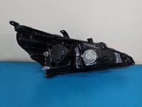 Reflektor lewy lampa przód Toyota Verso 09- EUROPA