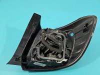 Lampa tył lewa Dacia Sandero II 12-20 HB Z LISTWĄ ŻARÓWKOWĄ EUROPA