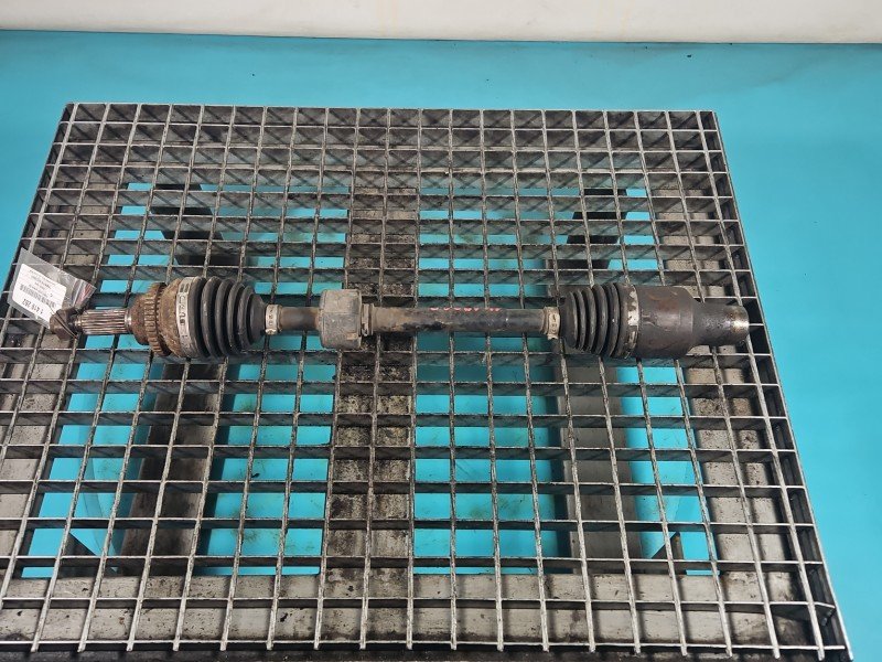 Półoś przód prawa Suzuki Ignis 1.5 16v manual