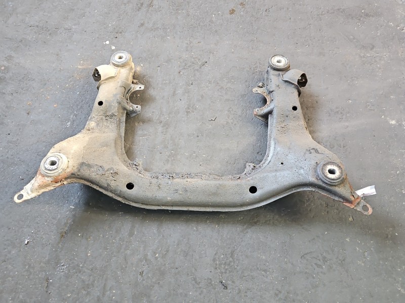 WÓZEK KOŁYSKA TRAWERS Sanki Belka silnika Vw Passat B5 1.9 TDI