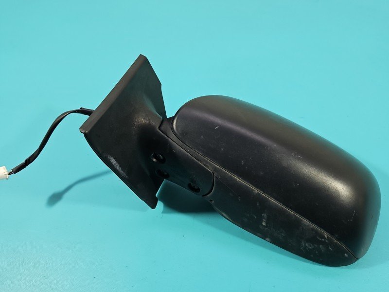 Lusterko lewe pin Toyota Yaris II HB 5d kolor srebrny 1F8 europa