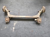 Tylna belka oś tył Vw Golf III 1.8 jedn