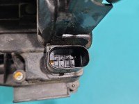 Zamek przód lewy A0997202300 Mercedes W205 EUROPA Mercedes, 4pin