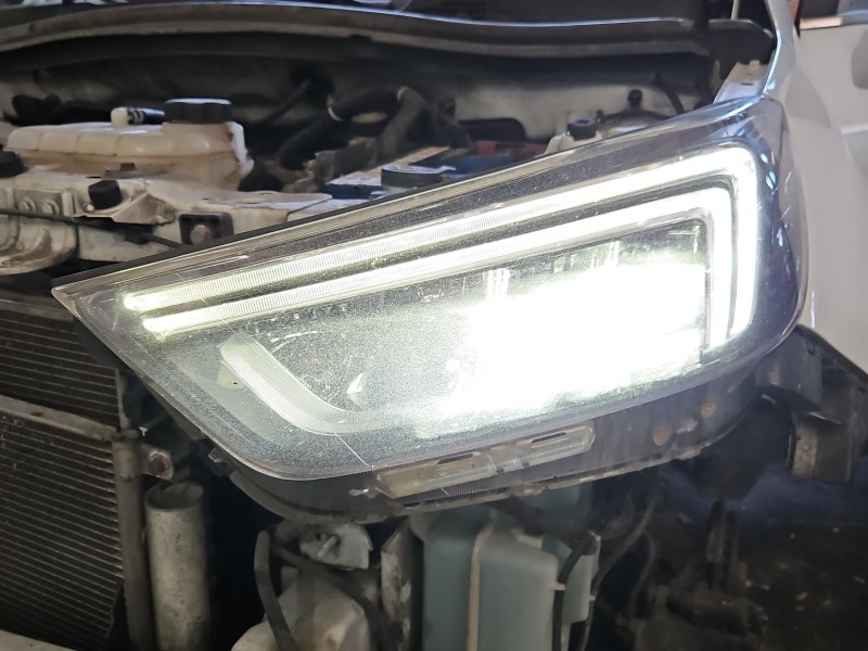 Reflektor lewy lampa przód Opel Mokka A EUROPA