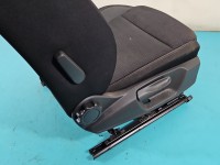 Fotel prawy przód pasażera Skoda Octavia IV 5d EUROPA