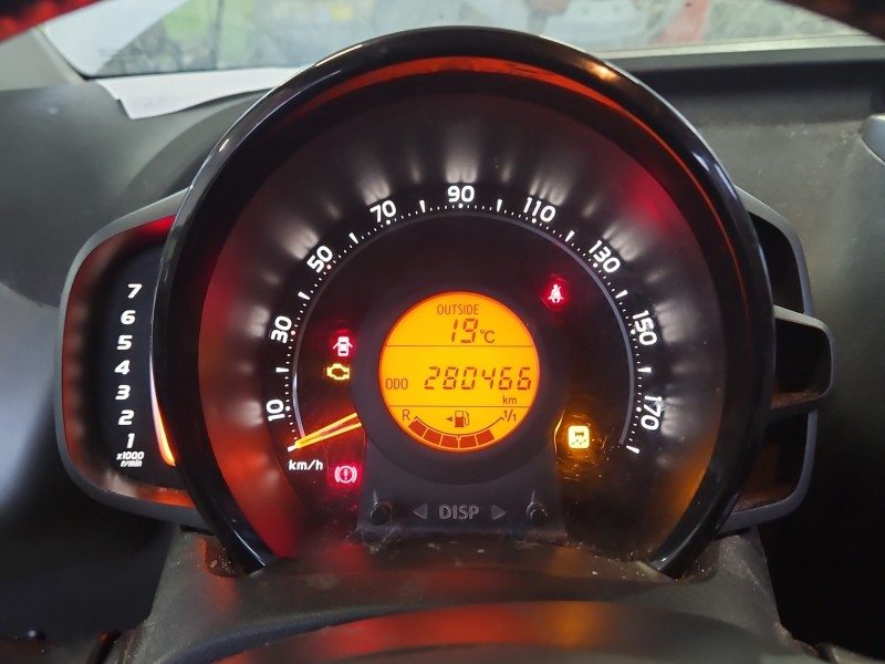 Licznik Toyota Aygo II 14-22 69644-700U 1.0 vvti EUROPA