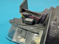 Reflektor prawy lampa przód Renault Espace V EUROPA 260108498R
