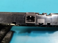 Przełącznik podgrzewania szyby zamka awaryjych Skoda Octavia IV 5E3925200D