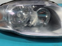 Reflektor prawy lampa przód Audi A4 B7 EUROPA