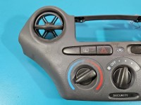 Konsola panel nawiewu Toyota Yaris I 758268-701D, 758270-701D