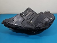 Reflektor prawy lampa przód Peugeot 3008 II EUROPA