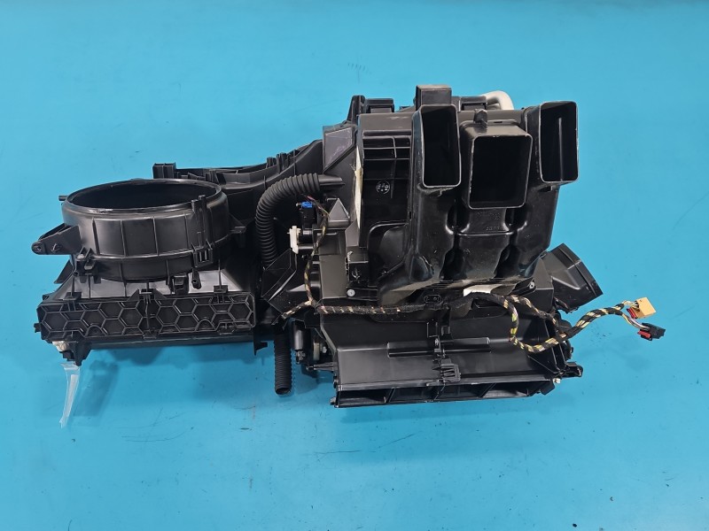 Nagrzewnica Skoda Octavia III 5Q0907511A, 5Q1816005AK EUROPA