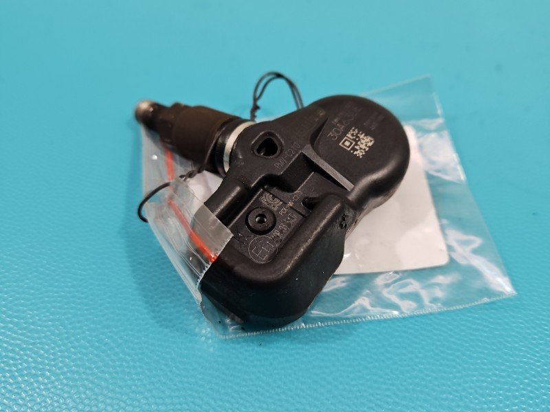 Czujnik ciśnienia opon Toyota Corolla E16 E18 13- TPMS