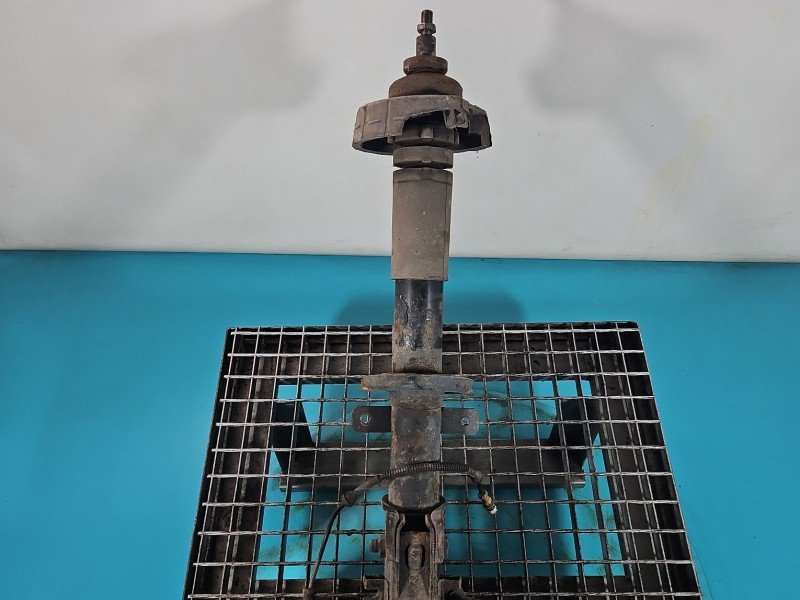 Amortyzator przód lewy przedni Opel Vivaro