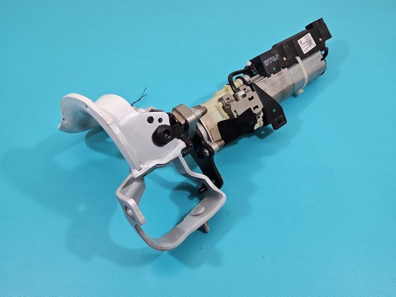 Siłownik klapy lewy teleskop AUDI Q5 08- 8R0827851B