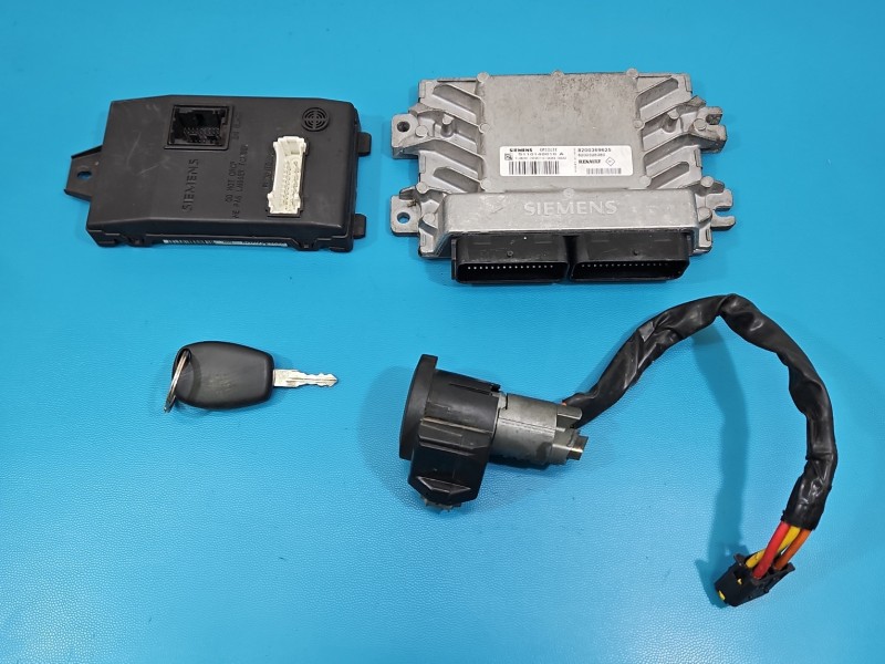 Komputer Sterownik silnika S110140010A, 8200369625 Dacia Logan I 05-14 1.4 8V wiel