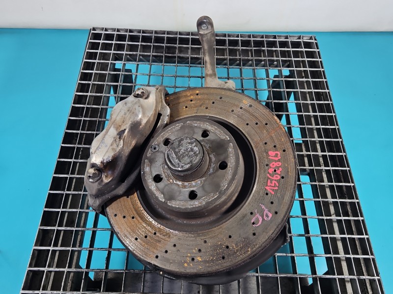 Zwrotnica prawa piasta przód 3.5 V6 Mercedes W221