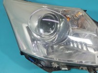 Reflektor prawy lampa przód Toyota Avensis III T27 EUROPA