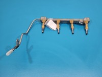 Listwa wtryskowa CZUJNIKI 23250-0T030, 138282711 Toyota Auris II 1.8 hybryda