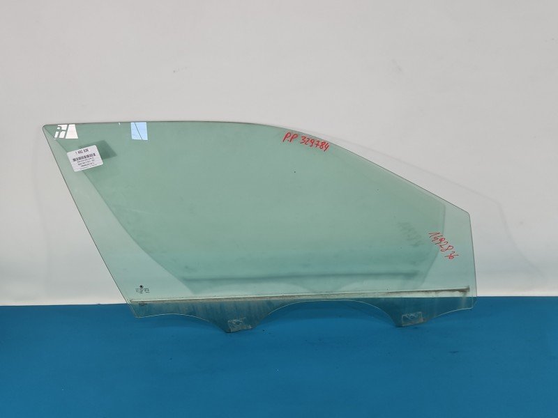 Szyba drzwi przód prawa Skoda Fabia III HB