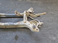 Tylna belka oś tył VOLVO S60 II 10- 2.0 D4