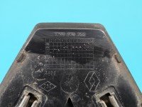 Atrapa grill Renault Clio III