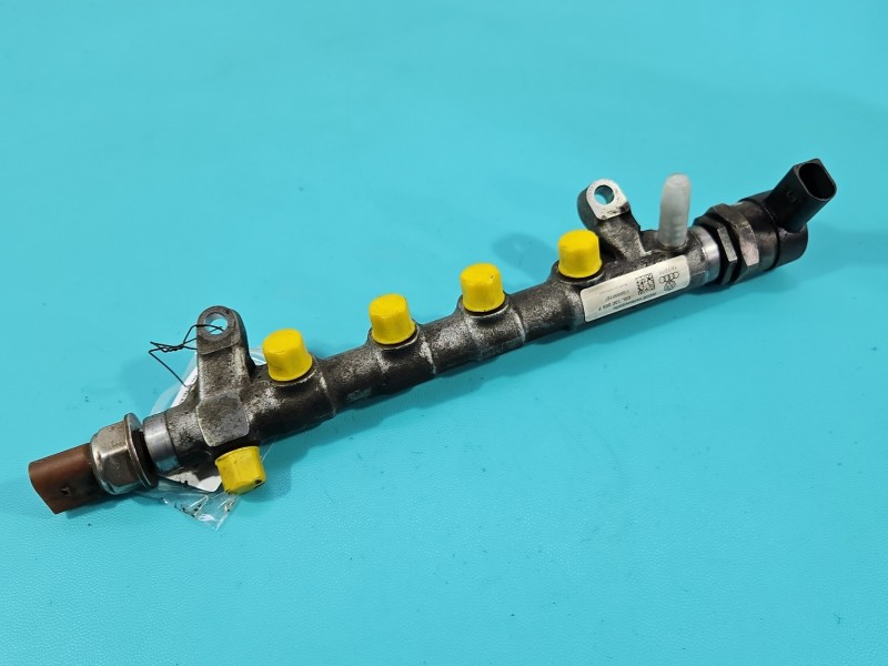 Listwa wtryskowa CZUJNIKI Skoda Yeti 2.0 tdi 03L130089P, 057130764H, 0281002859