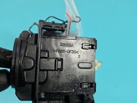 Przełącznik kierunkowskazów świateł Kia Picanto I 32932A