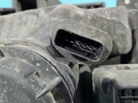 Reflektor prawy lampa przód Renault Megane II EUROPA 8200073221J