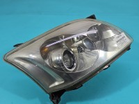 Reflektor prawy lampa przód Toyota Avensis II T25 EUROPA